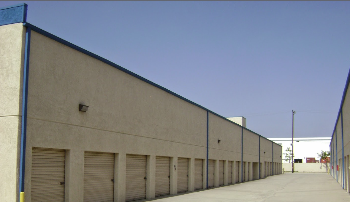 Torrance Western Self Storage - Drive-Up Access Units in Torrance, CA